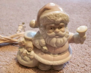 ENESCO 1989 WEIHNACHTSMANN ELEKTRISCHES NACHTLICHT WEIHNACHTEN PUPPE SPIELZEUGSACK URLAUB KINDER - Bild 1 von 9