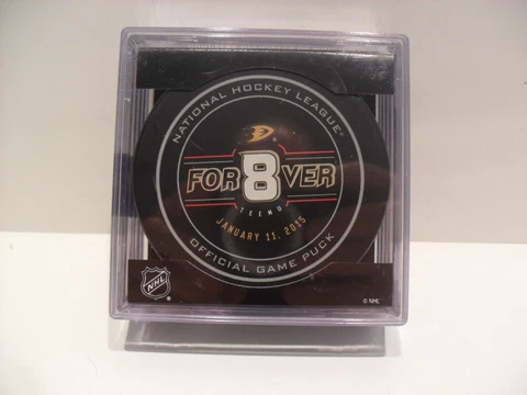 Teemu Selanne Jersey Retirement Puck Official NHL Game Puck NEW 1/11/15 Anaheim Cover