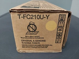 NOWY OEM Toshiba TFC210UY T-FC210U-Y ŻÓŁTY Toner 2010AC 2510AC - Zapieczętowany w pudełku - Zdjęcie 1 z 4