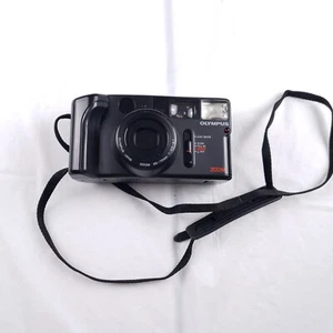 Olympus Quick Shooter Zoom 35-70 mm fotocamera punta e scatta PER RICAMBI/RIPARAZIONE - Foto 1 di 5
