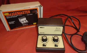 Gaugemaster Model D 2 Track DC Model Railway Controller Boxed - Picture 1 of 4