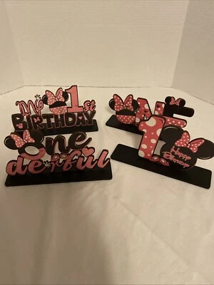 Minnie Mouse Wooden Table Decoration 1st Birthday  Disney Stand Up Decorations - Image 1 of 4