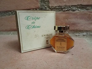 RARE MINIATURE DE PARFUM ANCIENNE-CREPE DE CHINE-F.MILLOT-PLEINE AVEC BOITE.1920 - Foto 1 di 11