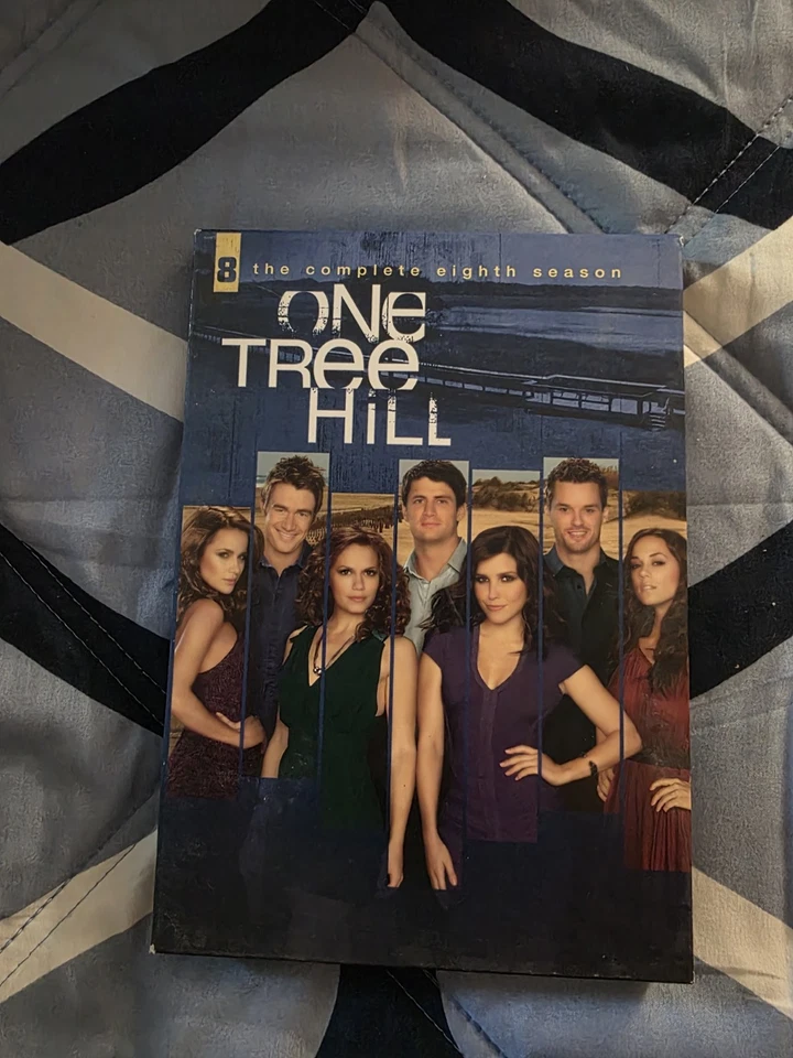 One Tree Hill: The Complete Eighth Season (DVD, 2011, 5-Disc Set) - Image 1 of 1