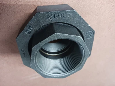 ANVIL BM300U212LF BLACK PIPE UNION, 2-1/2 IN, FNPT, 300 LB, MALLEABLE IRON - Image 1 of 4