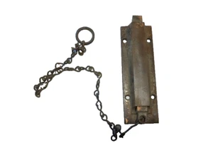 Antiguo pestillo de puerta de perno deslizante de resorte de cadena de montaje de puerta de superficie vintage - Imagen 1 de 3