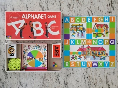 SCRABBLE ALPHABET ABC GAME 1972 - SELCHOW & RIGHTER - Image 1 of 4