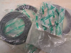 569-22-05030 Service Kit Genuine Komatsu Part 5692205030 - Picture 1 of 4