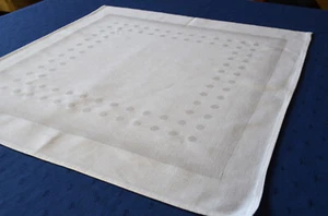 6 uralte bestens erhaltene Damastservietten mit Punkten 48,5 x 46 cm - Bild 1 von 1