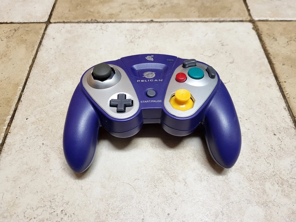 Pelican G3 Purple Wireless Controller for Nintendo GameCube (Parts Untested) - Image 1 of 3