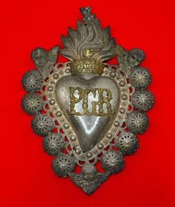 Ex voto vintage cuore sacro tattoo vintage cesellatura 19,5x14 cm - Foto 1 di 5