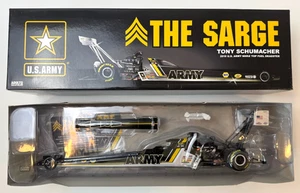 SELTEN NEU IM KARTON 2016 Tony Schumacher The Sarge U.S. Army NHRA Top Fuel Dragster limitierte Ausgabe - Bild 1 von 8