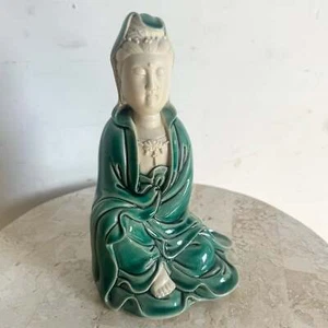 Chinese Green and White Porcelain Quin Yan Sculpture - Picture 1 of 8