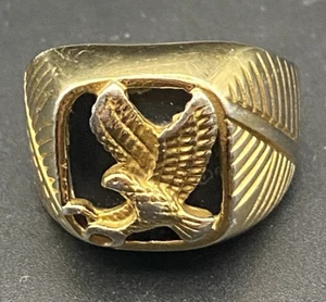Men's Signet Ring Stainless Steel Gold Plated Black Onyx Eagle Size 11 LOOK - Picture 1 of 8