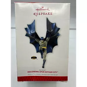 Hallmark Keepsake Batman Descending Upon Gotham City Ornament 2013 Christmas - Picture 1 of 10