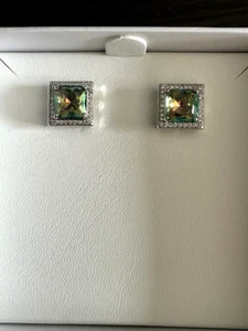 Earrings - Picture 1 of 5