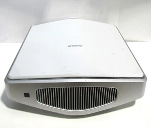 Sony VPL-VW100 SXRD HD Projector 800 Lumens w/ 10 Lamp Hours Tested Working - Afbeelding 1 van 13