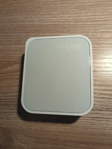 TP LINK TL-WR700N PARTS ONLY - Picture 1 of 5