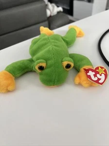 Ty Beanie Baby Smoochy - Picture 1 of 7