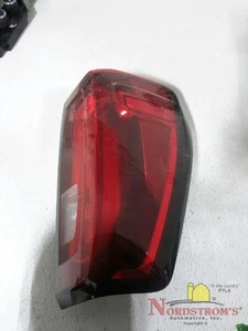 2023 GMC Sierra Denali 1500 Pickup Tail Light Lamp Right - Bild 1 von 12