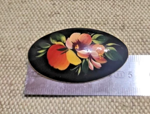 Flowers Brooch, Vintage Hand Painted Wooden Oval Floral Badge 1997 - Picture 1 of 4