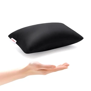Almohada pequeña 11’’X6’’X2.5’’’ para camping y viajes aéreos con etiqueta de nombre Mini Tiny P - Imagen 1 de 8