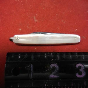 MINT 1965-1969 CASE PEN KNIFE MOTHER OF PEARL HANDLES 82053 - Picture 1 of 13