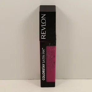 Lápiz labial líquido tinta satinada Revlon ColorStay (0,17 oz/5 ml) #011 POSEERLO nuevo - Imagen 1 de 6