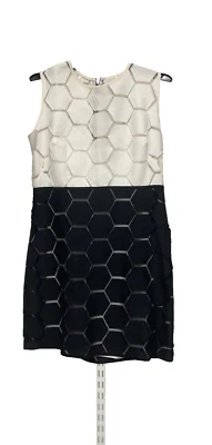 Milly  Dress Cream Black Shift  Size 6 Geometric Pattern Back Long Zip - Image 1 of 4