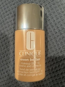 Clinique Even Better Maquillaje Amplio Espectro FPS 15 Fundaciones - CN 20 Justo NUEVO - Imagen 1 de 3