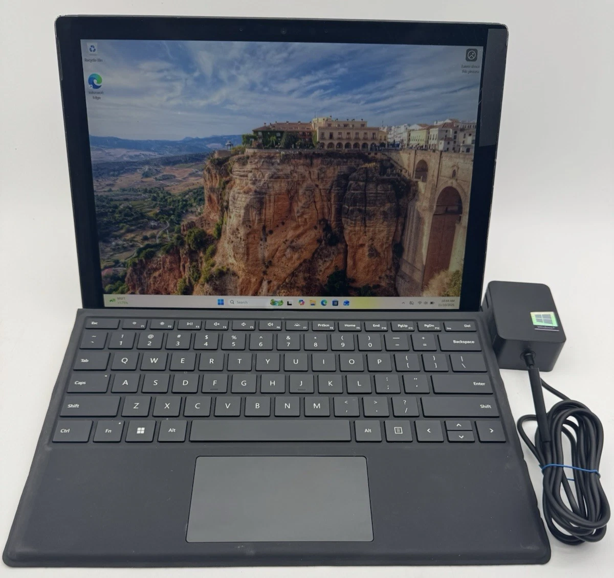 Microsoft Surface Pro 8 GB RAM PC Laptops & Netbooks 256 GB SSD