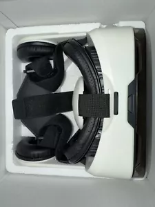 Bobovr z4 VR Headset Complete New In The Box Virtual Reality Headset - Picture 1 of 4