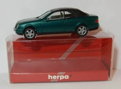 Herpa Ho 1/87 Mercedes CLK Roadster Cabrio Fattoria Verde Scuro IN Box #032582 - Immagine 1 di 4