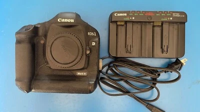 Canon EOS 1D Mark III 10.1MP body only - Image 1 of 3