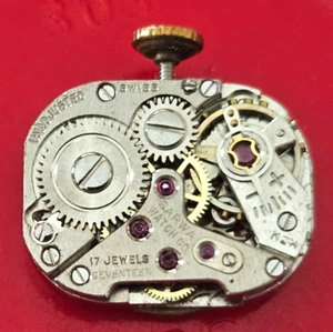 SARWA 17J SCHWEIZER UHRWERK (UNRUH LÄUFT MIT DREHUNG) L425 - Bild 1 von 3