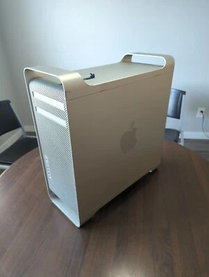 Mac Pro, Snow Leopard (Can Create Account), 4GB RAM, 250GB HDD - Image 1 of 4