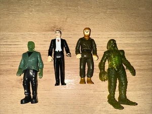 Burger King Lupo Mannaro Frankenstein Dracula Figura Giocattolo Laguna Mostri Universali - Foto 1 di 2
