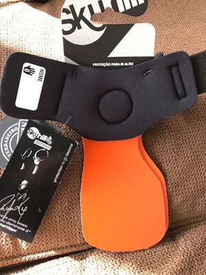 gymnastic grips for cross training. Great for pull ups, muscle ups, toes to bar