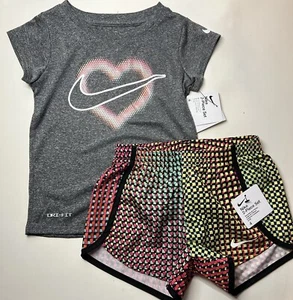 Youth Girls Dri Fit Nike 2 Piece Set Shirt Shorts Size 4 Extra Small NWT - Picture 1 of 4