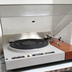 DENON DP-2700 Direct Drive Turntable Natural Wood Base Fully Working Vintage - Picture 1 of 8