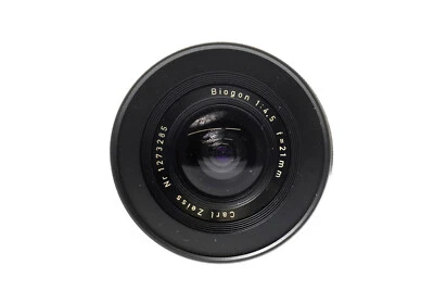 Carl Zeiss Biogon 21mm f4.5 Lens - Leica m mount - Image 1 of 4