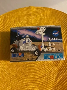 Nasa Construction Blocks Best Lock - Picture 1 of 3