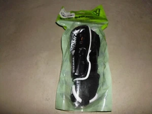 Youth Vizari Malaga Soccer Shin Guards Size XS Black & White Sealed Package New - Picture 1 of 2
