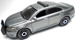 2021 MATCHBOX FORD POLICE INTERCEPTOR SILVER / GRAY 1:70 DIECAST 2 7/8" CAR - Picture 1 of 6