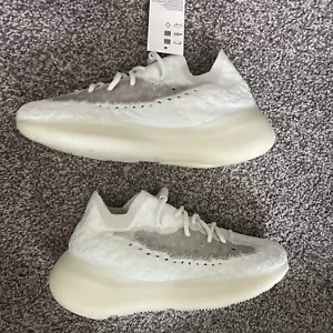Größe 6 - Adidas Yeezy Boost 380 Calcit Leuchten - authentisch und brandneu! - Bild 1 von 7