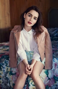 EMILIA CLARKE POSTER PHOTO PRINT 11X17 GAME OF THRONES DAENERYS VOICE STONE 1 - Picture 1 of 23