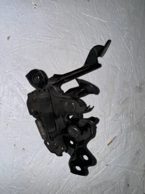 Piezas de automóviles Nissan Quest Foto 1 de 4