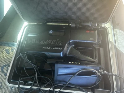 Panasonic OmniMovie VHS Camera Model PV-510D w/Case Not Tested battery Not Inc - Image 1 of 4