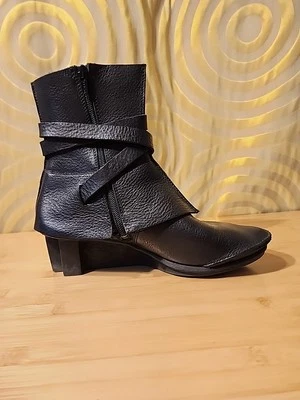 NEW Trippen Royal Booties In Black size 38 EU, 7.5 US - Stunning! - Image 1 of 4