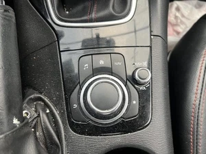 Audio Equipment Radio Control Panel 7" Touch Screen Fits 14-18 MAZDA 3 201859 - Picture 1 of 1